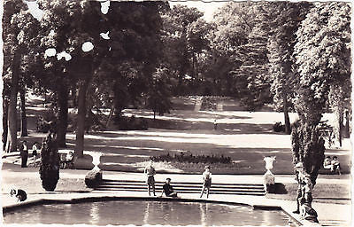 Le Jardin Public Postcard - Cakcollectibles