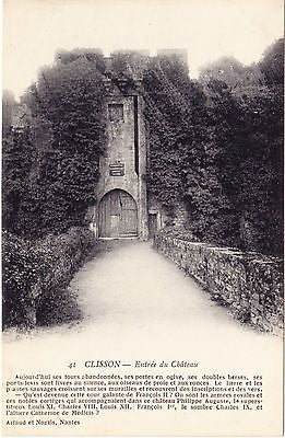 Entree Du Chateau Clisson France Postcard - Cakcollectibles