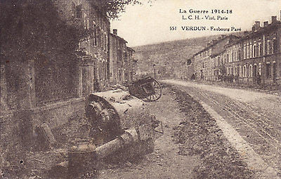 La Guerre Faubourg Pave Postcard - Cakcollectibles