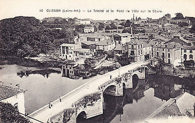 La Trinite Et Le Pont De Ville Sur La Sevre Postcard - Cakcollectibles