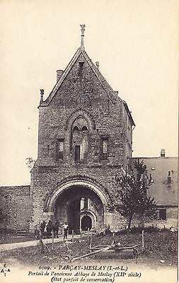 Portail De L'ancienne Abbaye De Meslay Postcard - Cakcollectibles