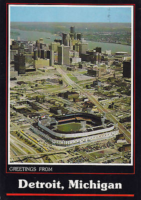 "Greetings From Detroit, Michigan" Home Of The Tigers - Postcard - Cakcollectibles - 1