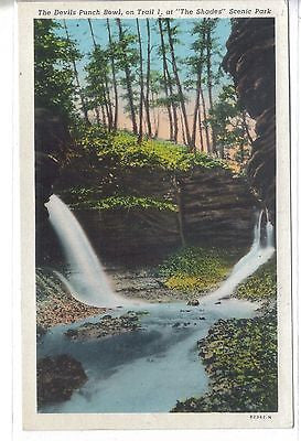 The Devils Punch Bowl,on Trail 1 at "The Shades" Scenic Park-Indiana - Cakcollectibles