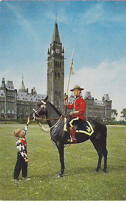 Mountie At Peace Tower, Canada, Postcard - Cakcollectibles - 1