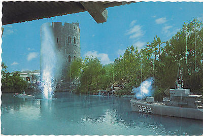 "Mock Naval Battle" Universal Studios, California Postcard - Cakcollectibles - 1