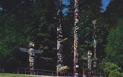Totem Poles In Stanley Park, Vancouver, B. C. Canada Postcard - Cakcollectibles - 1