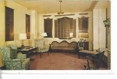 Lounge In The Infirmary Building At The Eastern Star Home In Oriskany, N. Y. - Cakcollectibles
