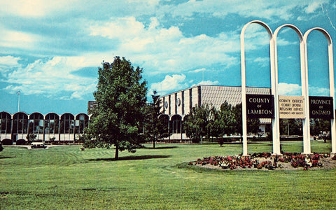 Lambton County Buildings - Sarnia,Ontario,Canada Vintage Postcards