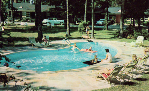 Swimming Pool at Forest Motel - Columbia,South Carolina.Front view of vintage postcard