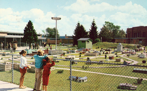 Vintage postcard front view.Miniature City at Clinch Park - Traverse City,Michigan