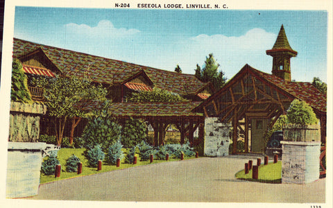 Linen postcard front.Eseeola Lodge - Linville,North Carolina