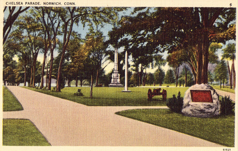 Linen postcard front Chelsea Parade - Norwich,Connecticut
