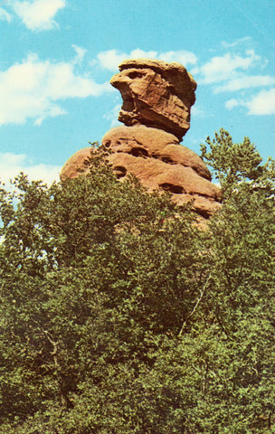 Vintage postcard front Old Scotchman,Garden of The Gods - Colorado