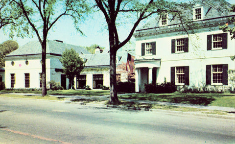 The Alumnae House,Smith College - Northampton,Massachusetts.Vintage postcard front