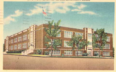 Linen postcard front.Leavenworth Senior High School - Leavenworth,Kansas