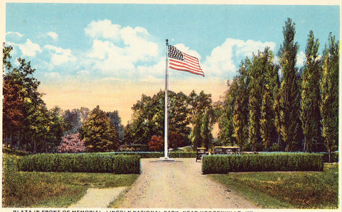 Postcard front.Plaza in Front of Memorial,Lincoln National Park near Hodgenville,Kentucky