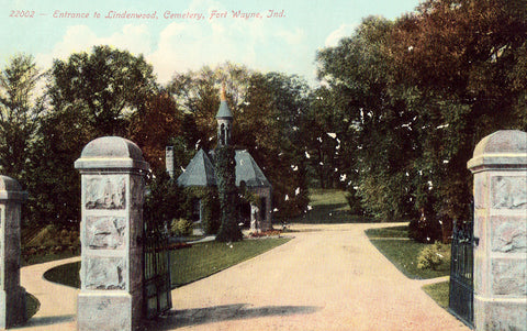 Vintage postcard front.Entrance to Lindenwood Cemetery - Fort Wayne,Indiana