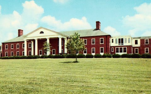 Vintage postcard front. North Mississippi Community Hospital - Tupelo,Mississippi