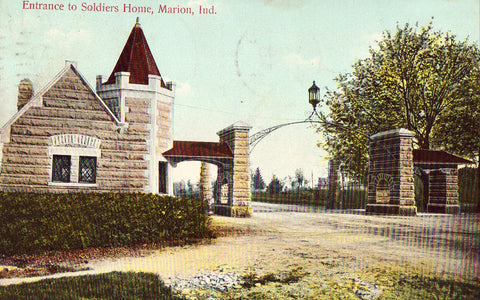 Vintage postcard front - Entrance to Soldiers Home - Marion,Indiana