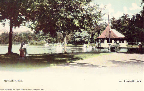 Vintage postcard front - View of Humboldt Park - Milwaukee,Wisconsin
