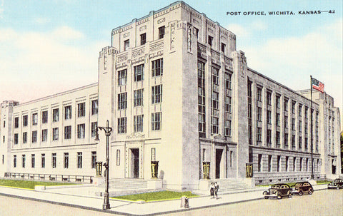 Linen postcard front - Post Office - Wichita,Kansas