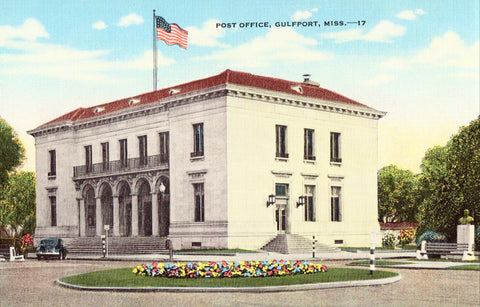 Linen postcard front - Post Office - Gulfport,Mississippi