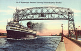 Linen postcard Passenger Steamer Leaving Duluth-Superior Harbor