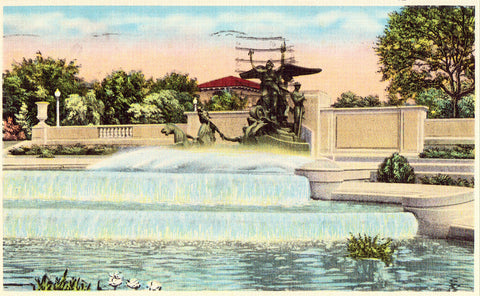 linen postcard front Littlefield Memorial Fountain,University of Texas - Austin,Texas