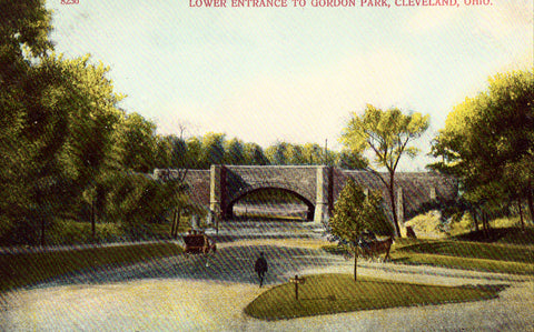 Vintage postcard front Lower Entrance to Gordon Park - Cleveland,Ohio