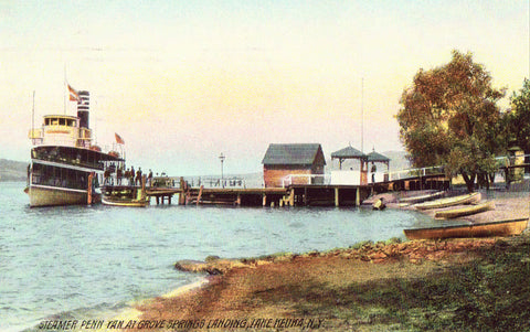 Collectible postcard Steamer Penn Yan at Grove Springs Landing - Lake Keuka,New York