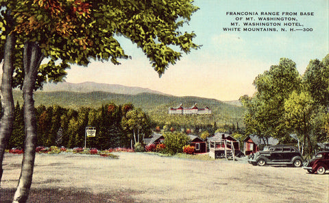 Linen postcard Franconia Range from Base of Mt. Washington - White Mountains,N.H.