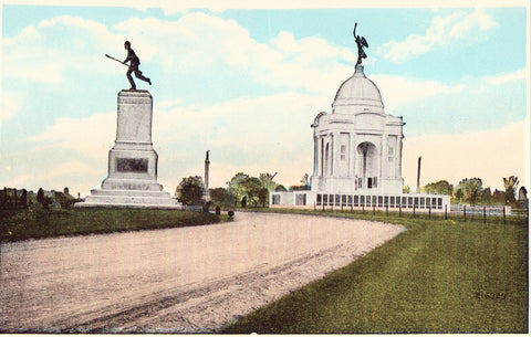 Vintage postcard Minnesota and Pennsylvania Monuments,Hancock Ave. - Gettysburg,Pennsylvania